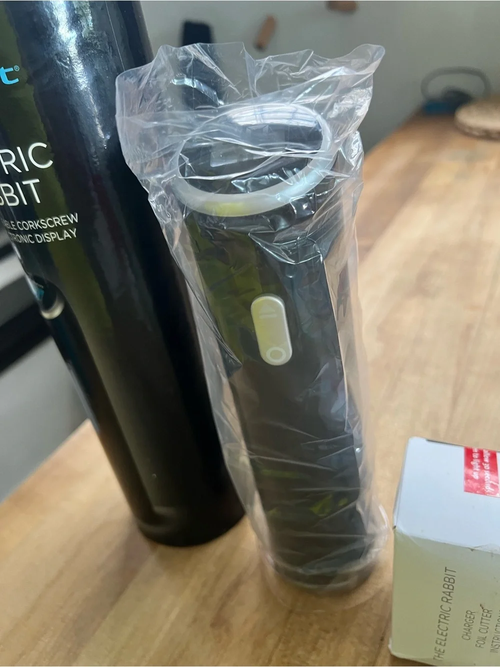Electric Rabbit Rechargeable Corkscrew – Black